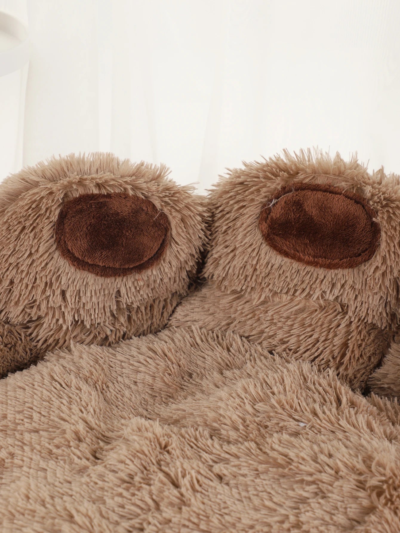 Fluffy Winter Pet Bed